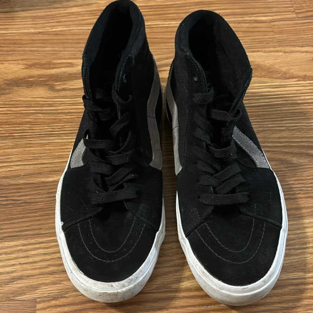 Black high top vans
